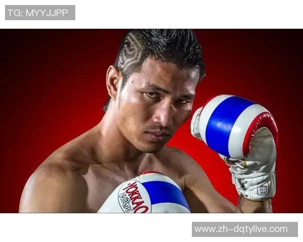 潇杀狂与命运的对决在黑暗中绽放光芒的传奇之路